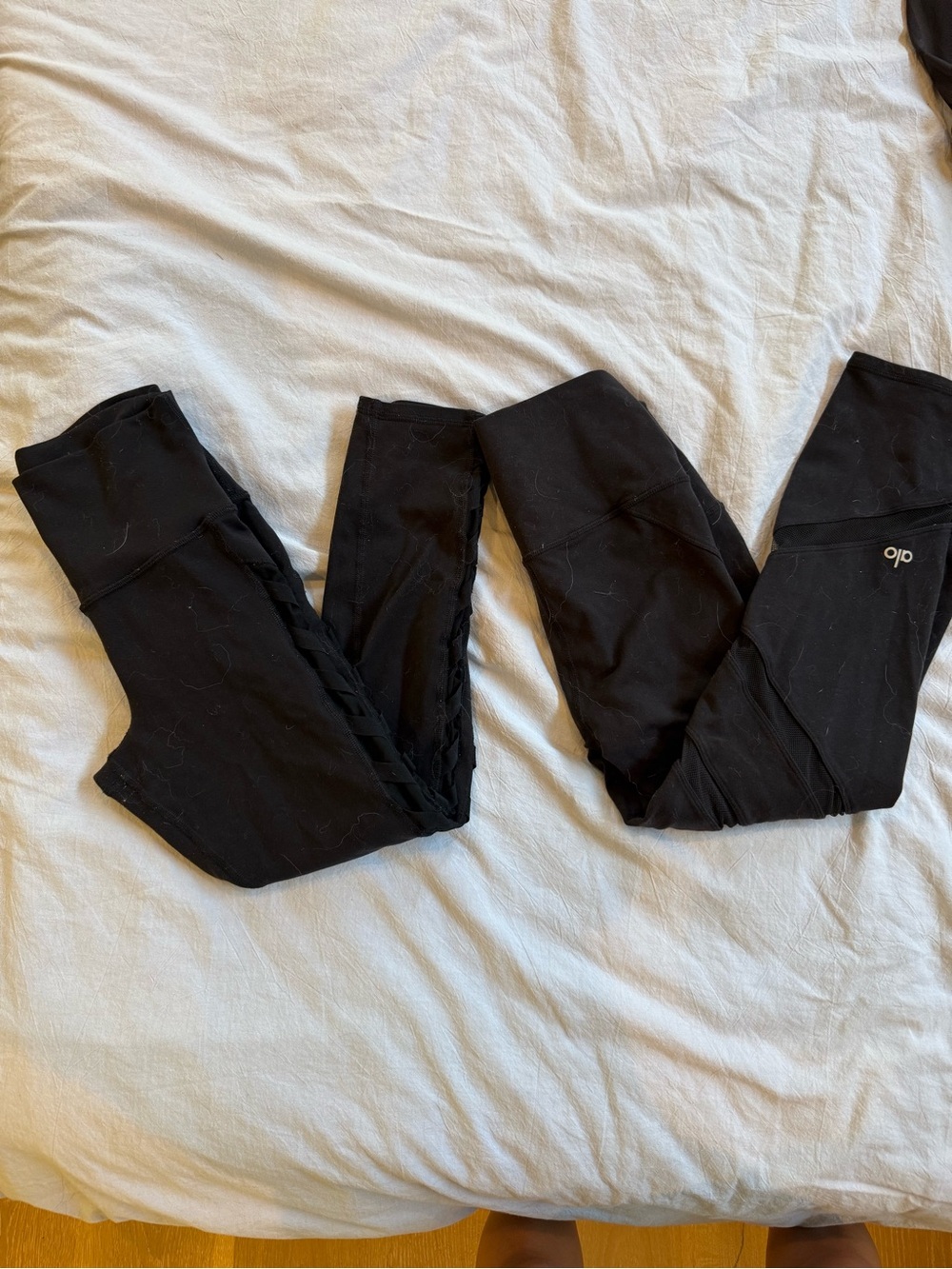 ALO YogaLegging pair